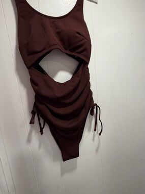 Cutout One-Piece Swimsuit in Deep Chocolate